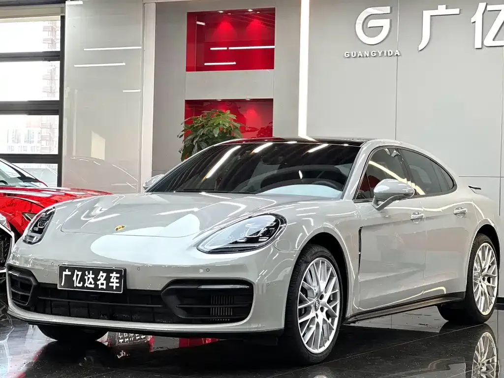 Porsche Panamera 2023 из CN, фото 1