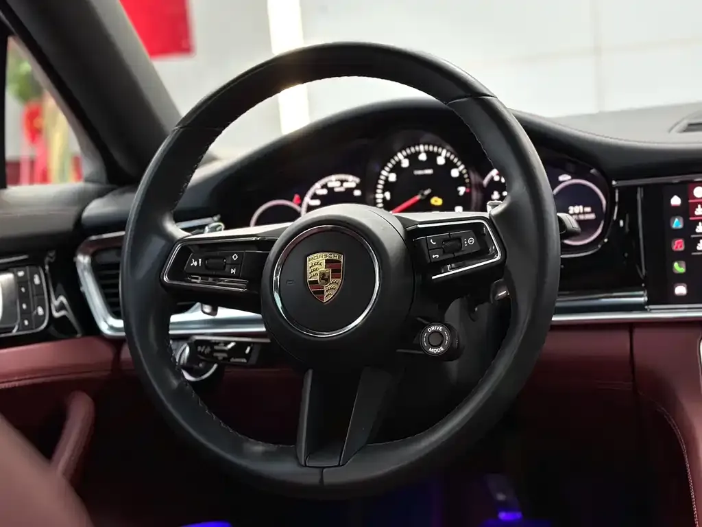 Porsche Panamera 2023 из CN, фото 10