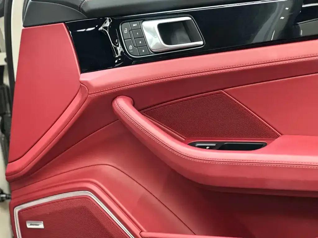 Porsche Panamera 2023 из CN, фото 7