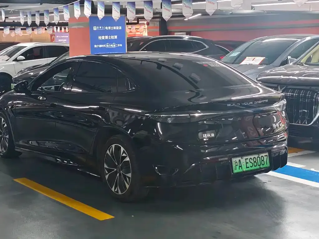 BYD Seal — фото 4