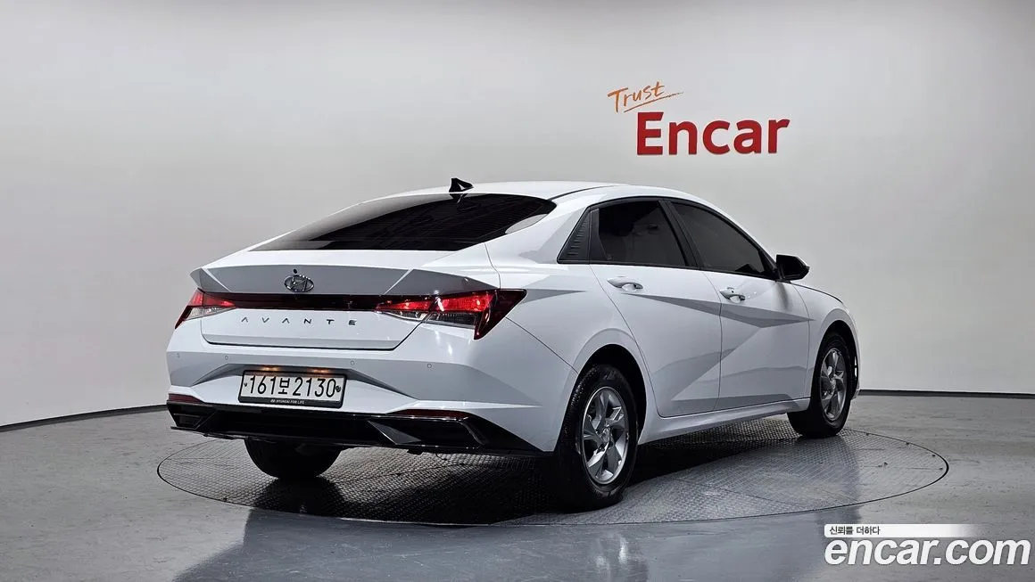 Hyundai AVANTE 2021 из KR, фото 2