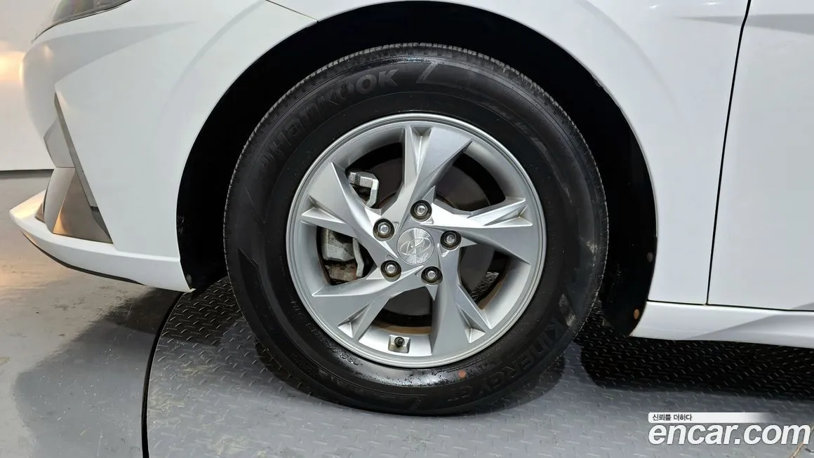 Hyundai AVANTE 2021 из KR, фото 5