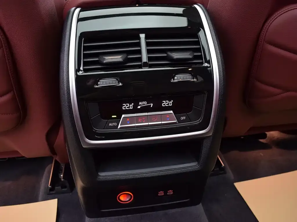 BMW X5 2023 из CN, фото 9