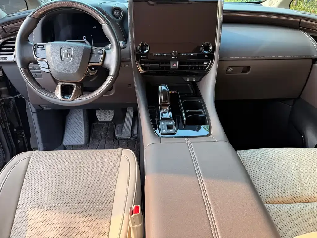Toyota Vellfire 2025 из CN, фото 6