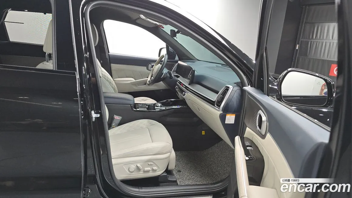 Kia Sorento — фото 10
