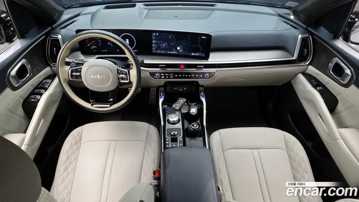 Kia Sorento — фото 7