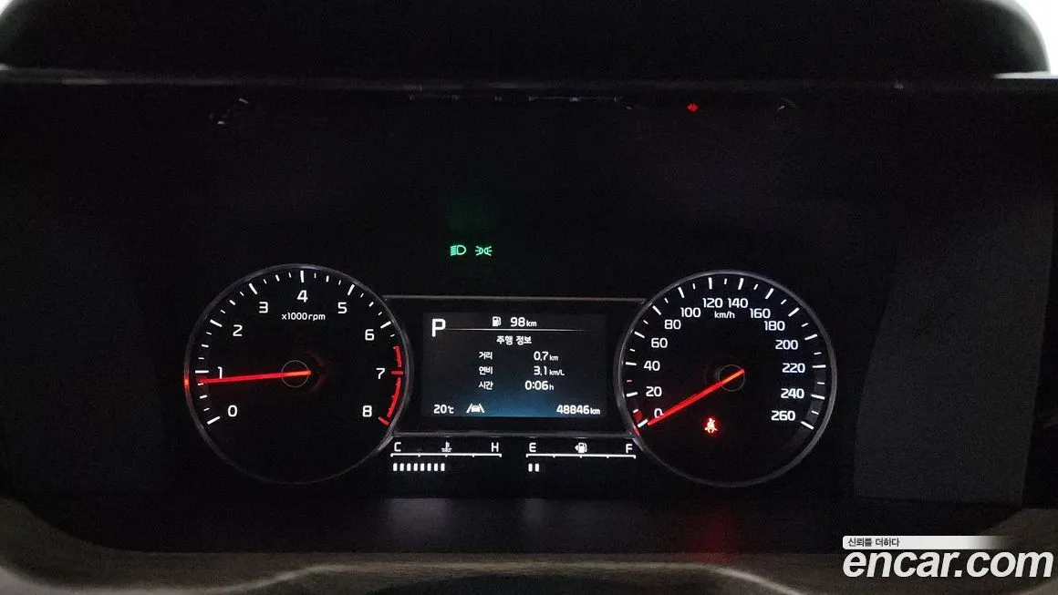 Kia Sorento — фото 8