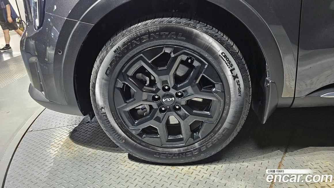 Kia Sorento — фото 5