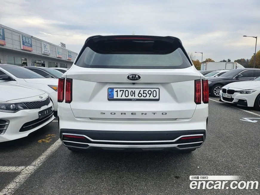 Kia Sorento — фото 4