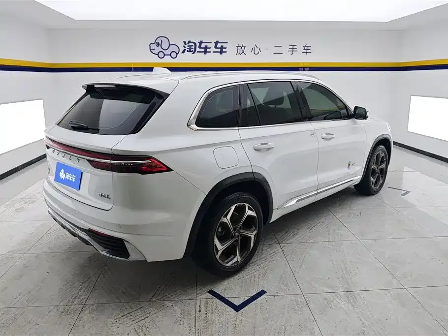Geely Xingyue L — фото 3