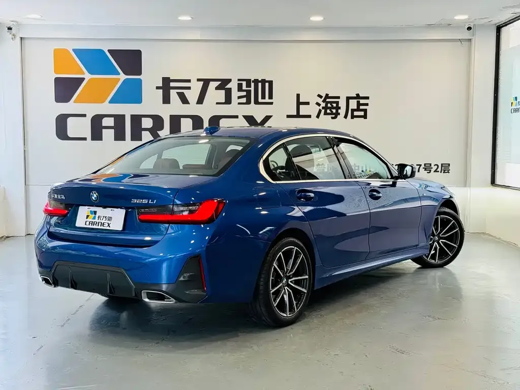 BMW 3 Series 2023 из CN, фото 7