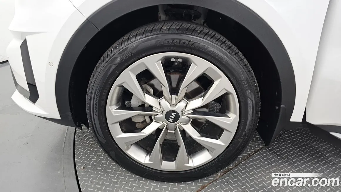 Kia Sorento — фото 5