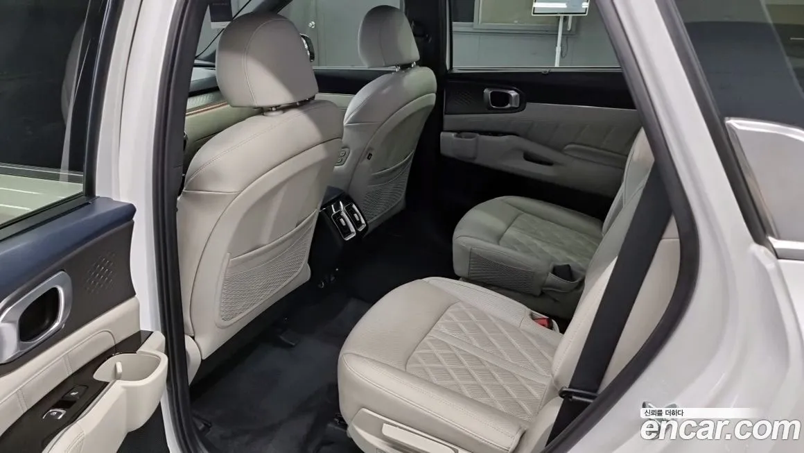 Kia Sorento 2023 из KR, фото 8