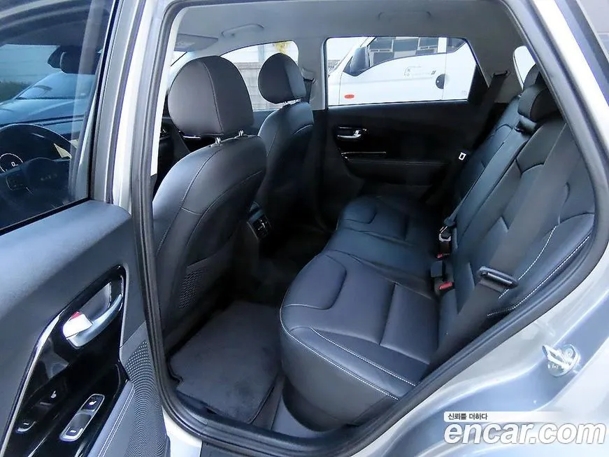 Kia Niro 2022 из KR, фото 6