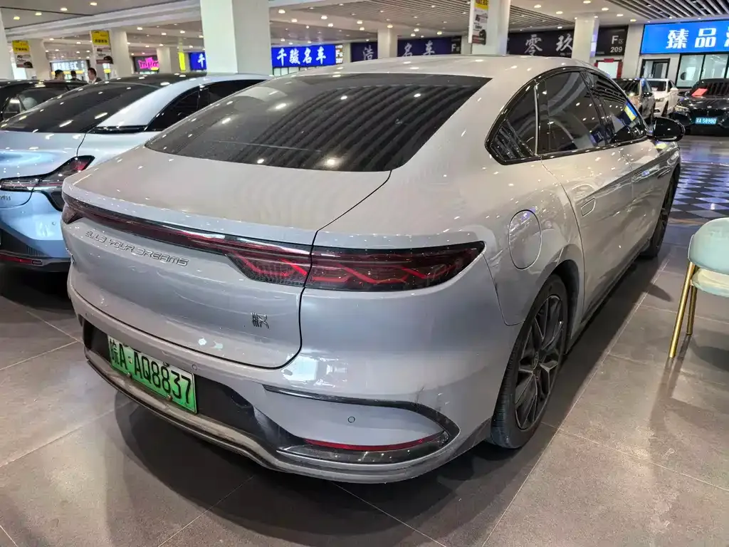 BYD Han 2025 из CN, фото 4