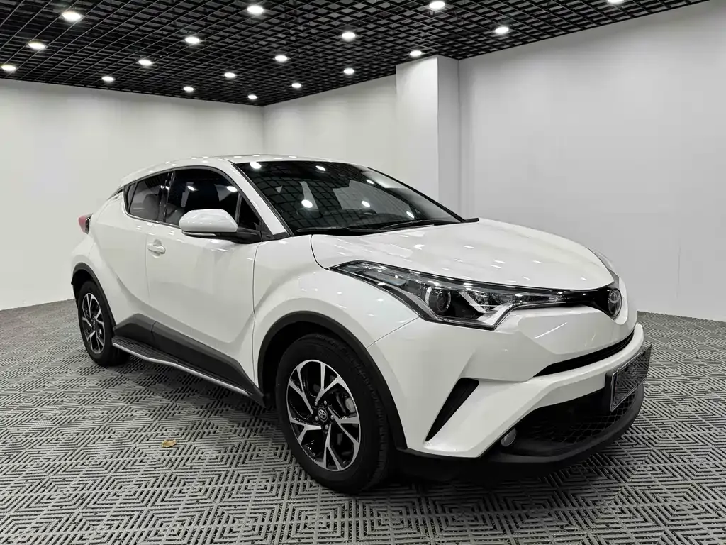Toyota C-HR 2021 из CN, фото 1