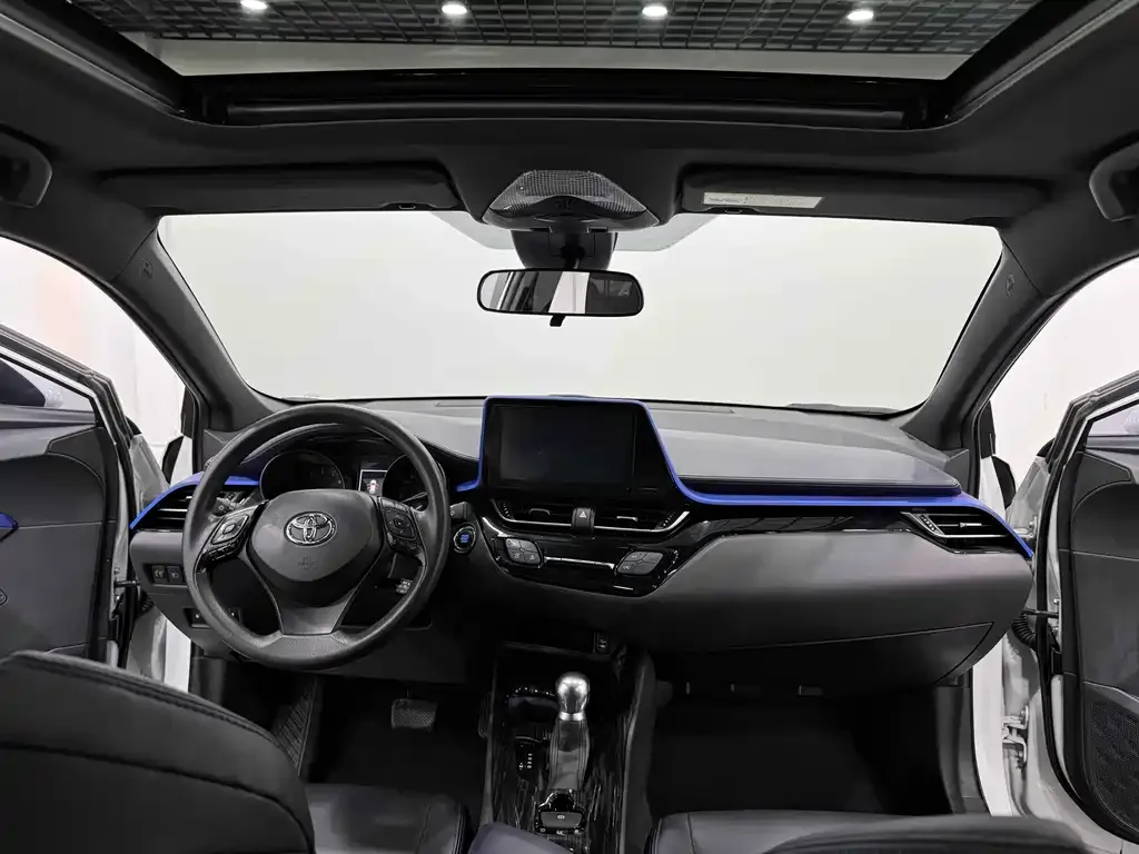 Toyota C-HR 2021 из CN, фото 5