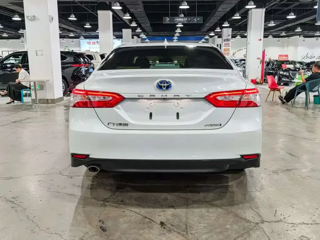 Toyota Camry 2024 из CN, фото 8