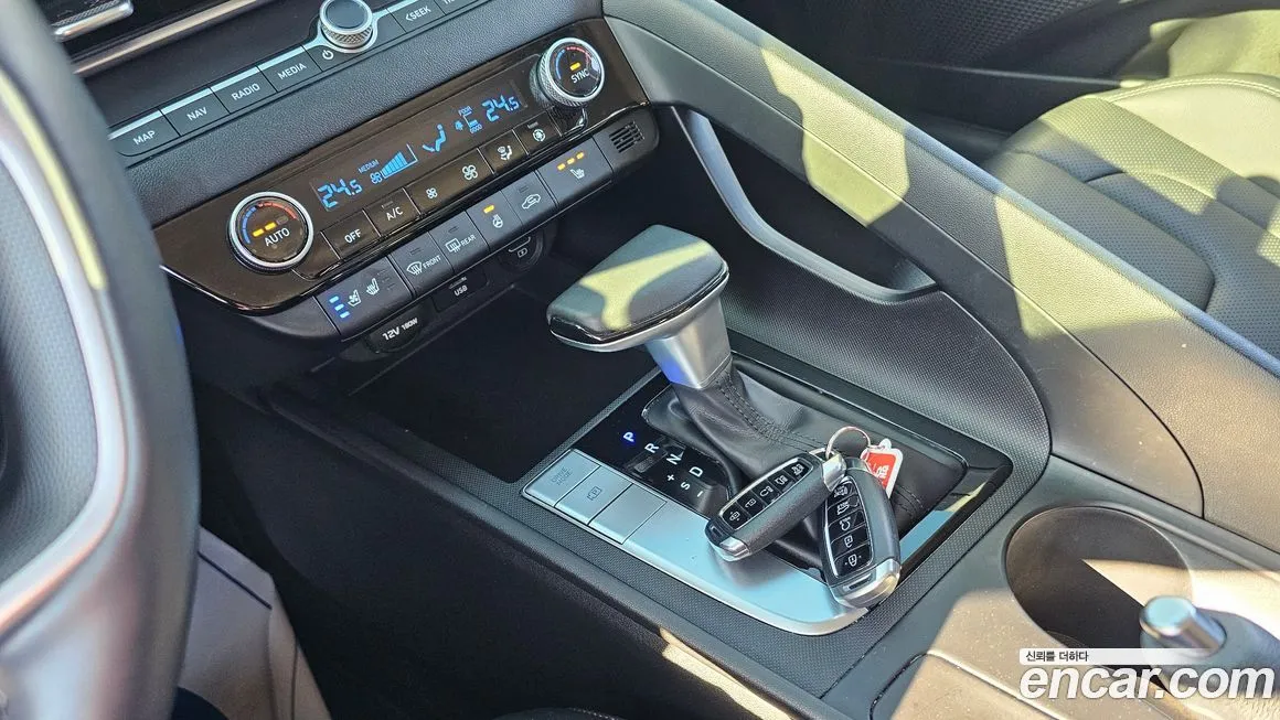 Hyundai AVANTE — фото 9