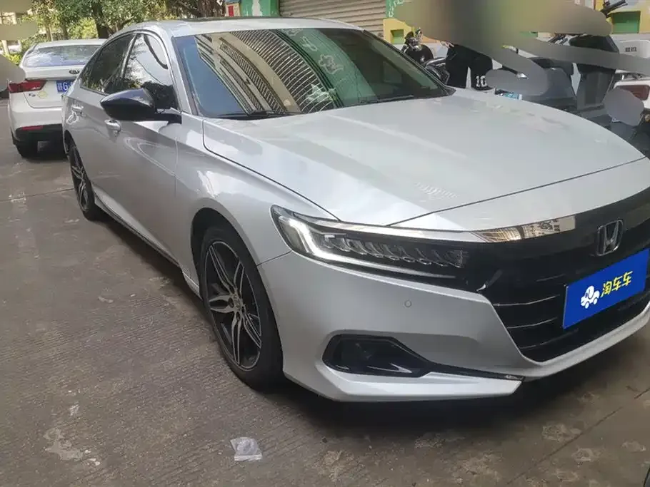 Honda Accord — фото 2