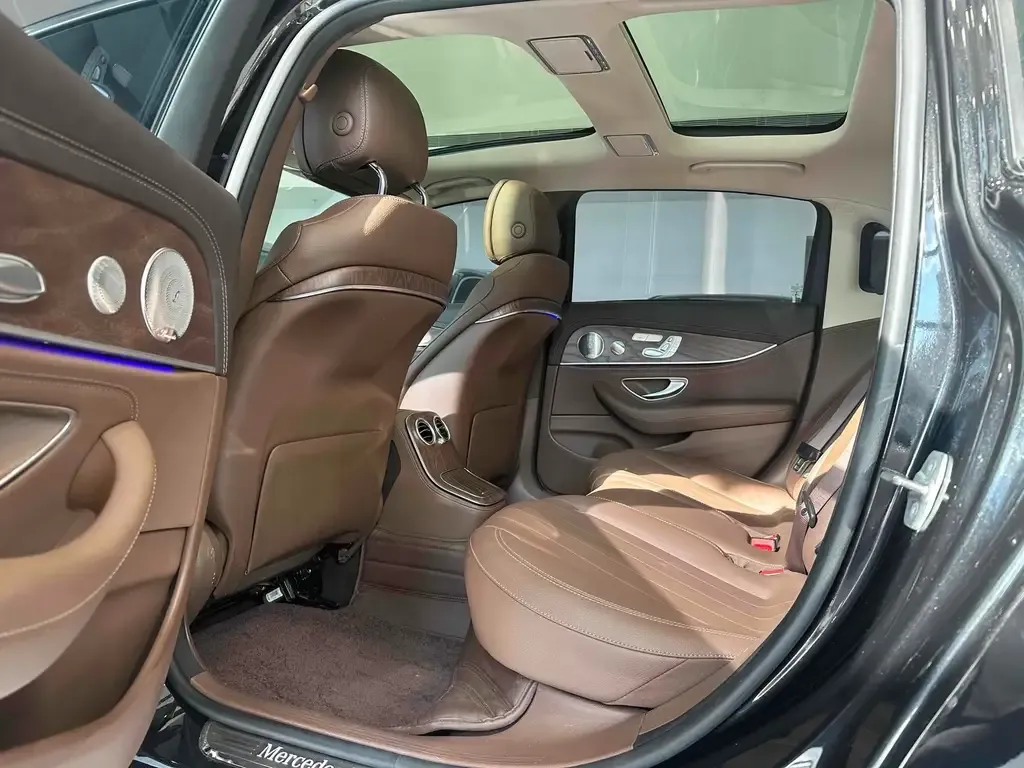Mercedes-Benz E-Class 2021 из CN, фото 10