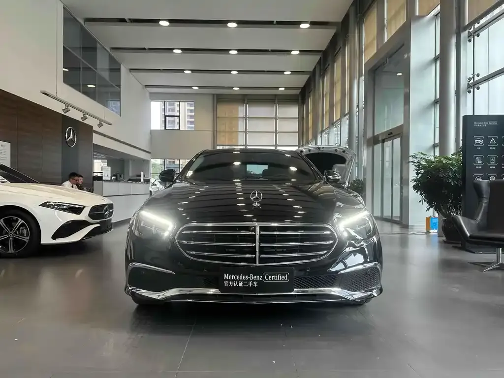 Mercedes-Benz E-Class 2021 из CN, фото 2