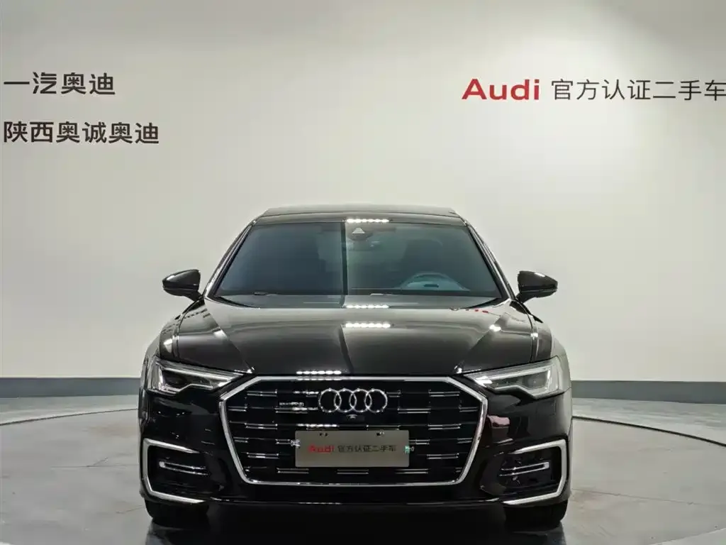 Audi A6L 2023 из CN, фото 2