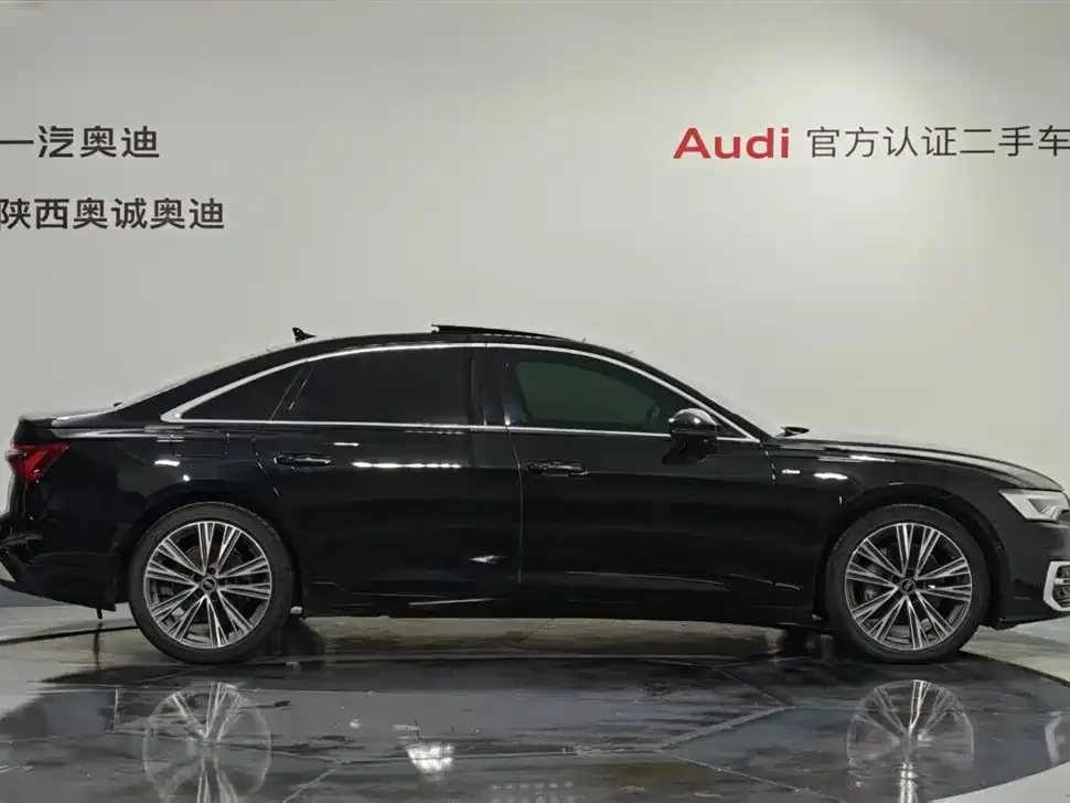 Audi A6L 2023 из CN, фото 3