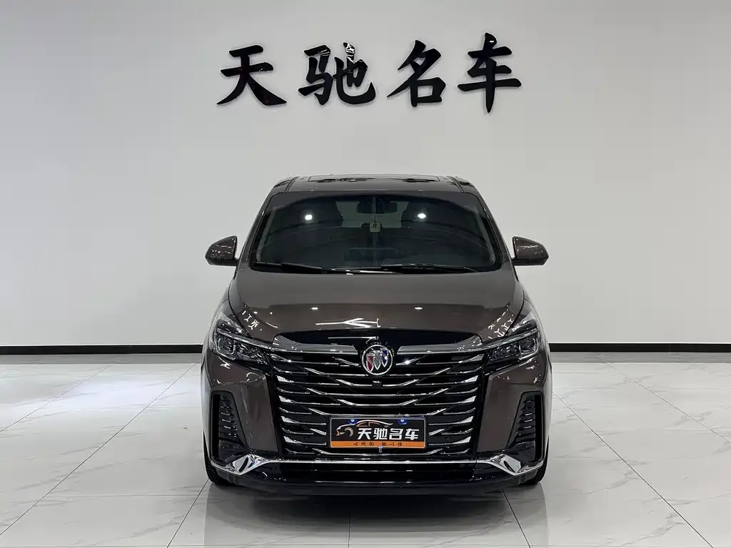 Buick GL8 2023 из CN, фото 2