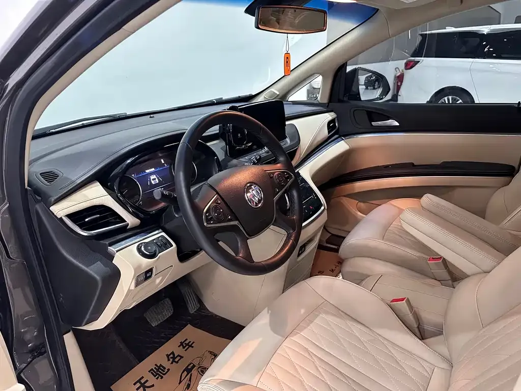 Buick GL8 2023 из CN, фото 5