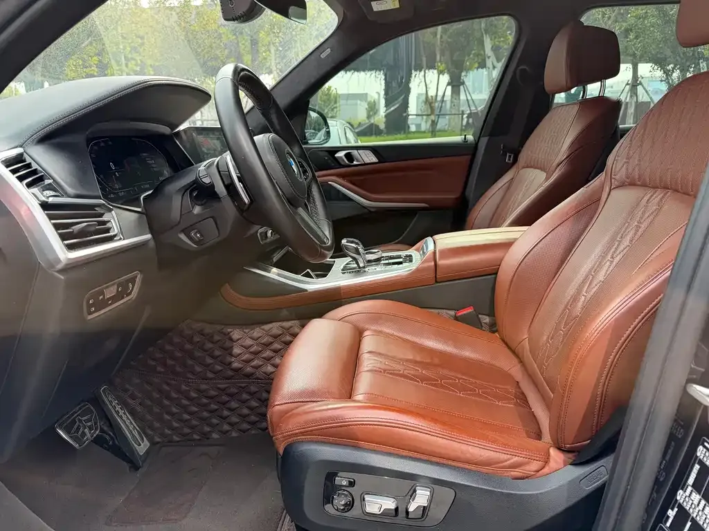 BMW X7 2022 из CN, фото 3