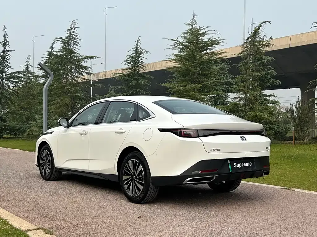Changan Eado PHEV 2025 из CN, фото 9