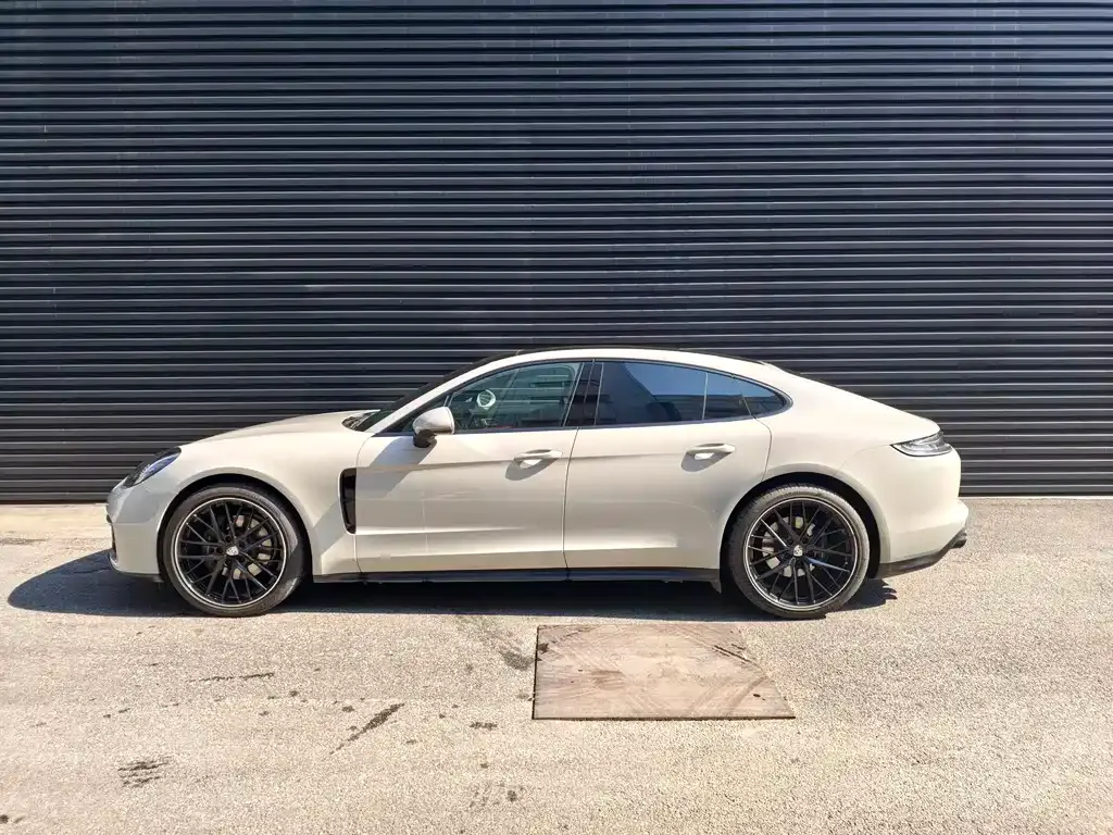 Porsche Panamera — фото 3