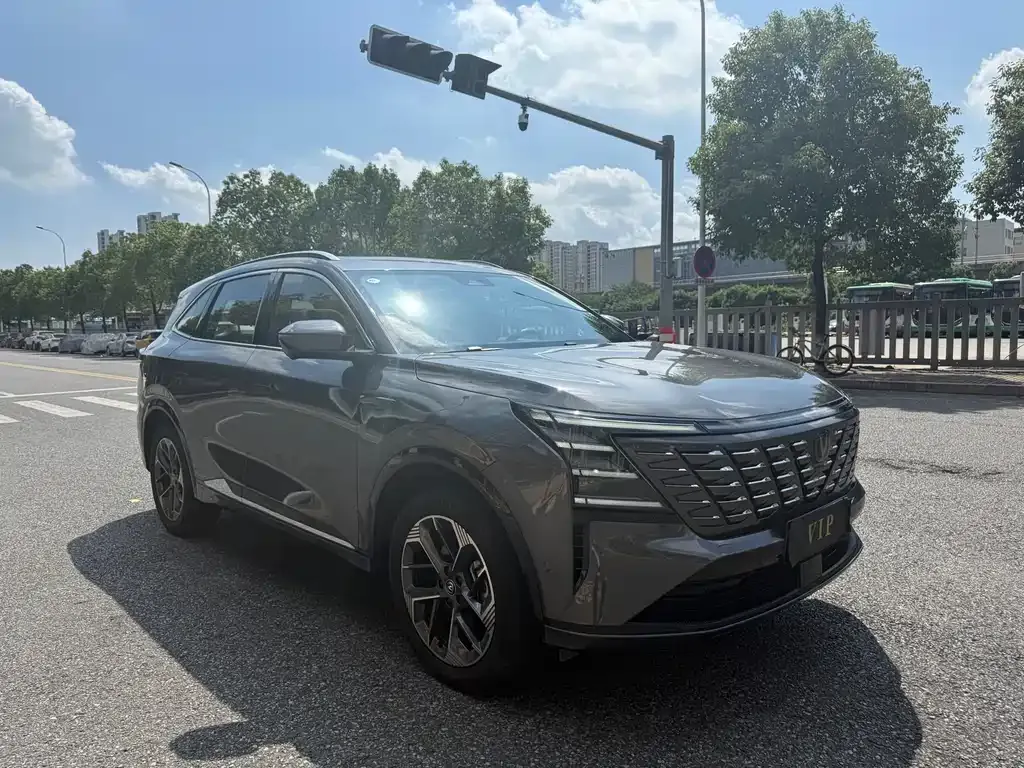 Changan CS75 PLUS 2024 из CN, фото 3
