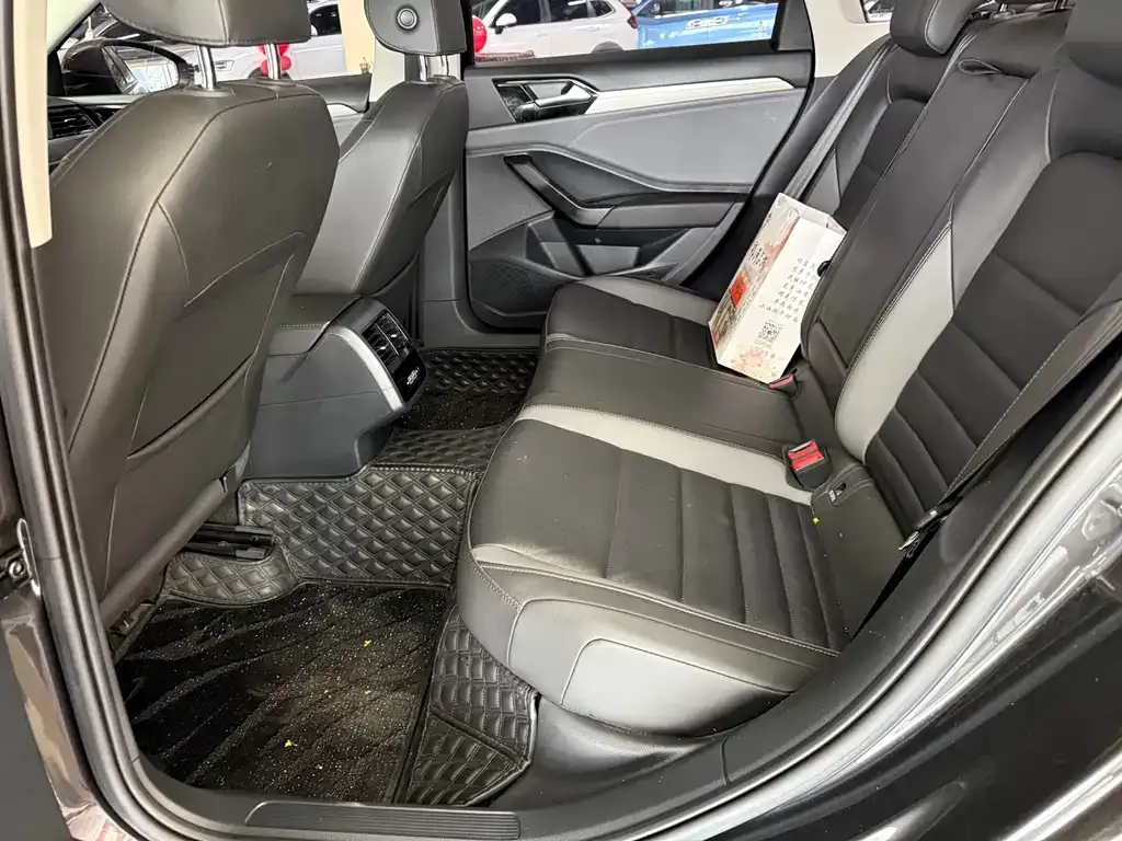Volkswagen Sagitar 2022 из CN, фото 10