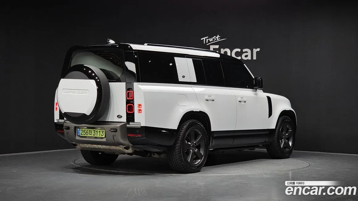 Land Rover Defender 2023 из KR, фото 2