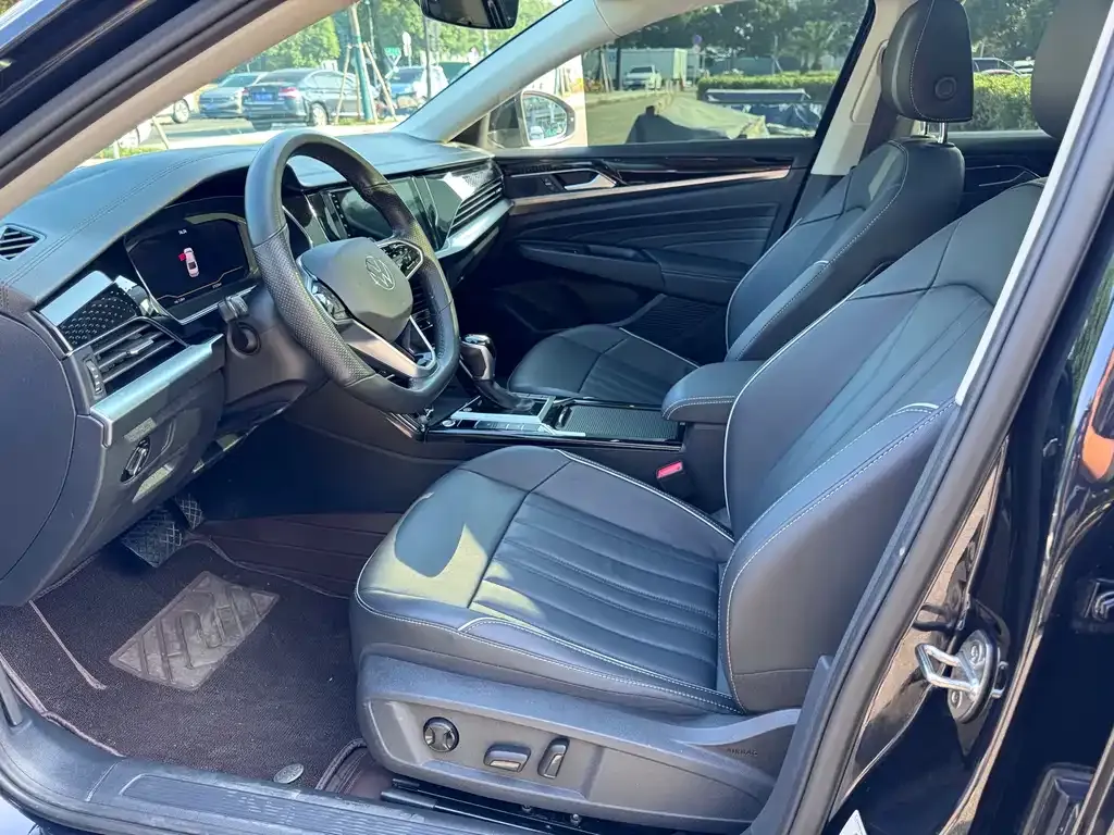 Volkswagen Passat — фото 4