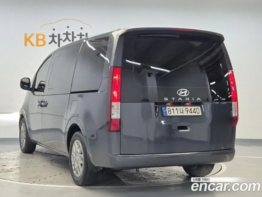 Hyundai Staria 2022 из KR, фото 2