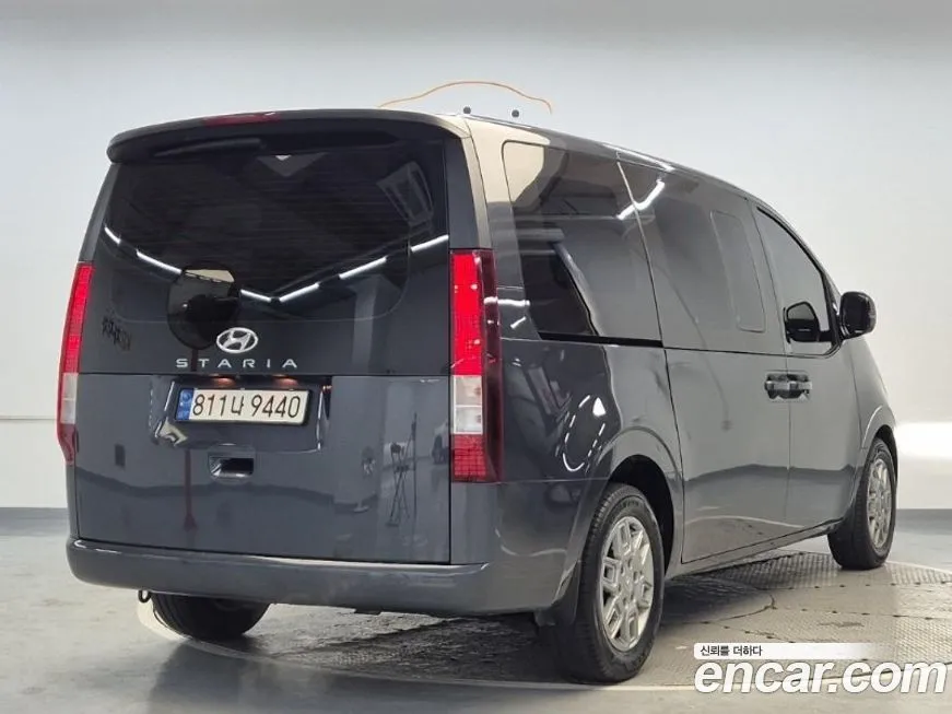 Hyundai Staria 2022 из KR, фото 3