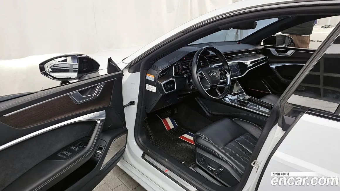 Audi A7 — фото 10