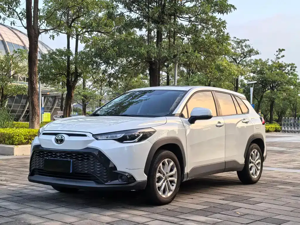 Toyota Frontlander 2024 из CN, фото 1
