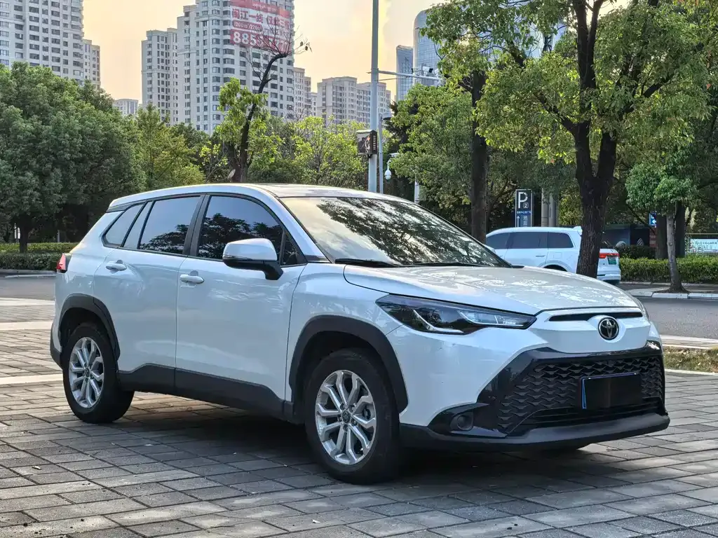 Toyota Frontlander 2024 из CN, фото 3