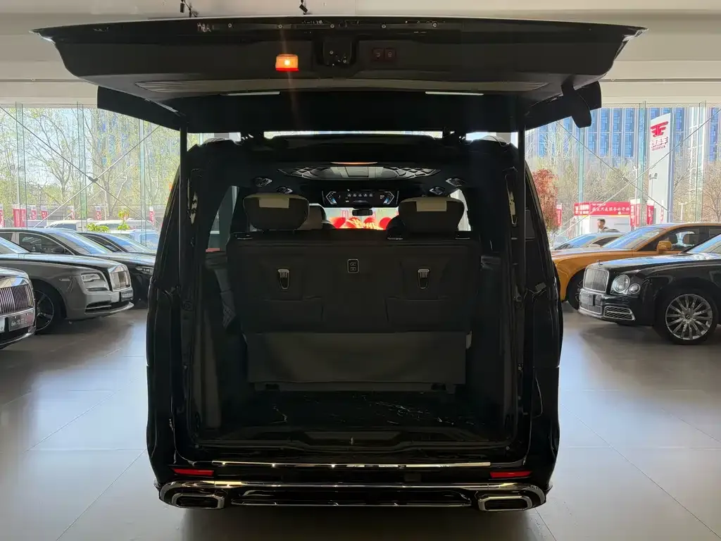 Mercedes-Benz Vito 2024 из CN, фото 8
