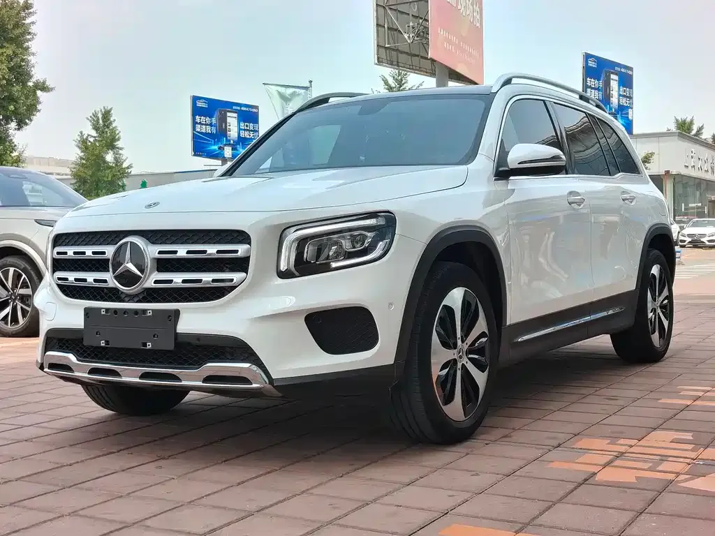 Mercedes-Benz GLB 2023 из CN, фото 1