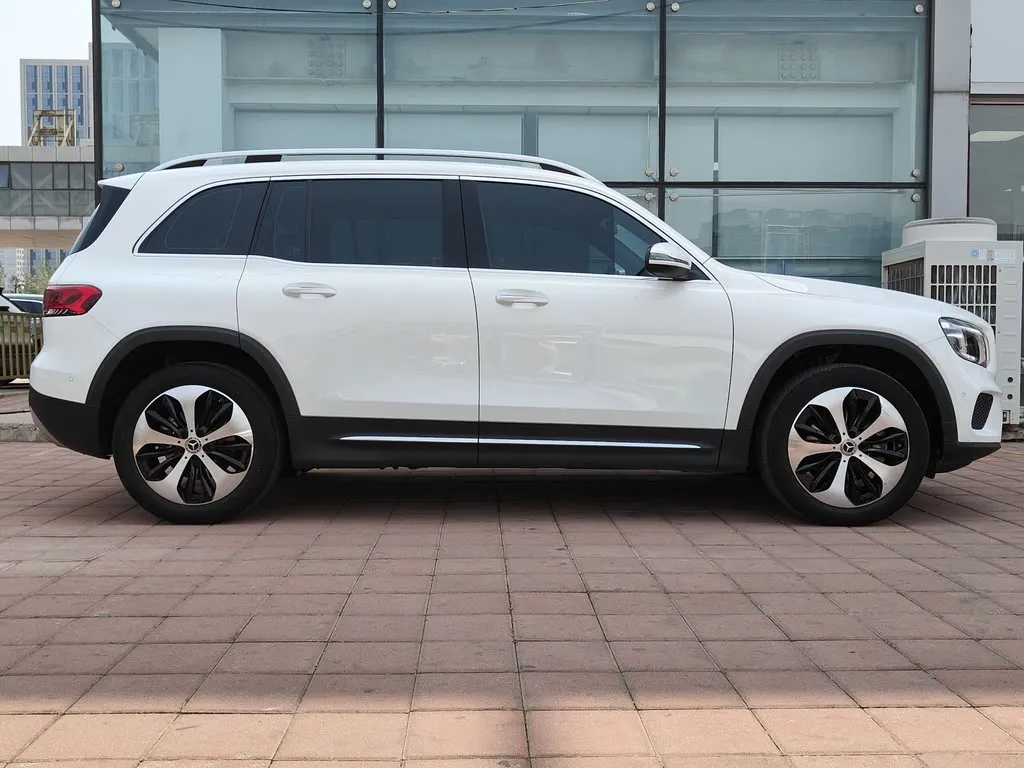 Mercedes-Benz GLB 2023 из CN, фото 4