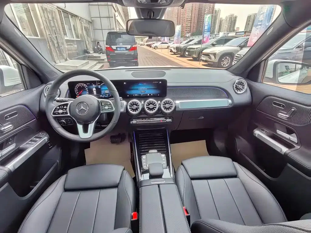 Mercedes-Benz GLB 2023 из CN, фото 8