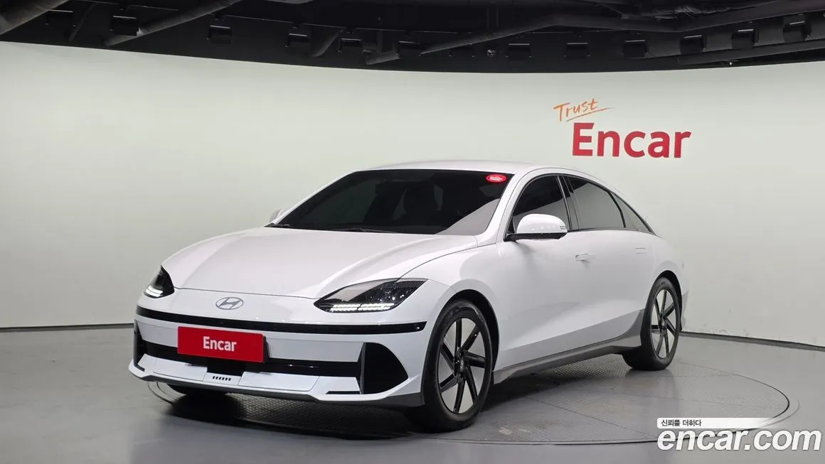 Hyundai Ioniq6 — фото 1