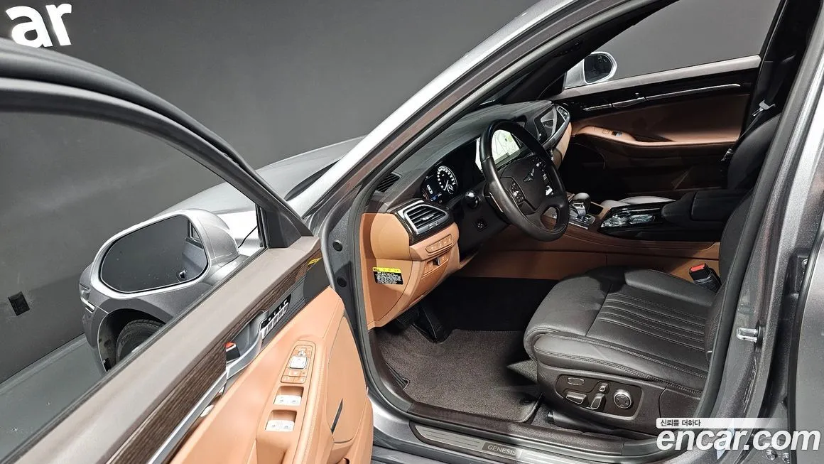 Genesis G90 — фото 10