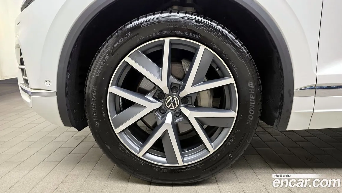 Volkswagen Touareg 2022 из KR, фото 5