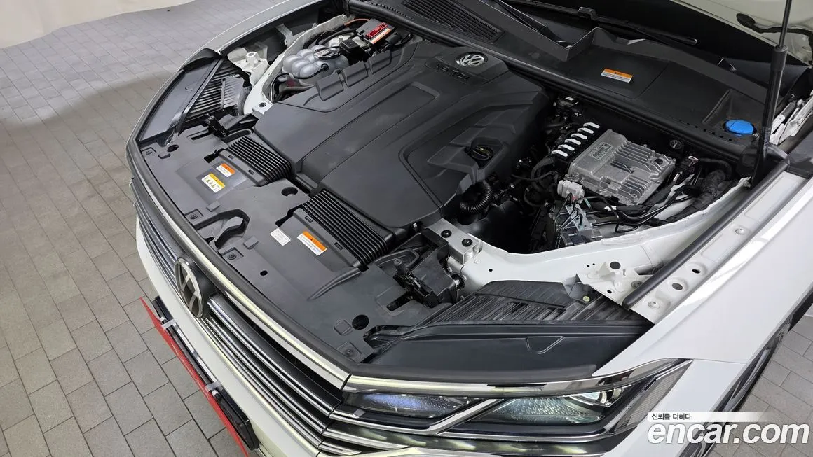 Volkswagen Touareg 2022 из KR, фото 6